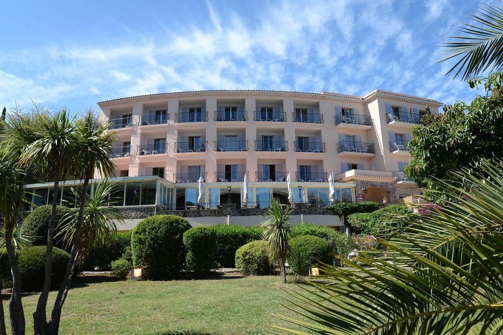 Hôtel du Parc Cavalaire-sur-Mer Exterior foto